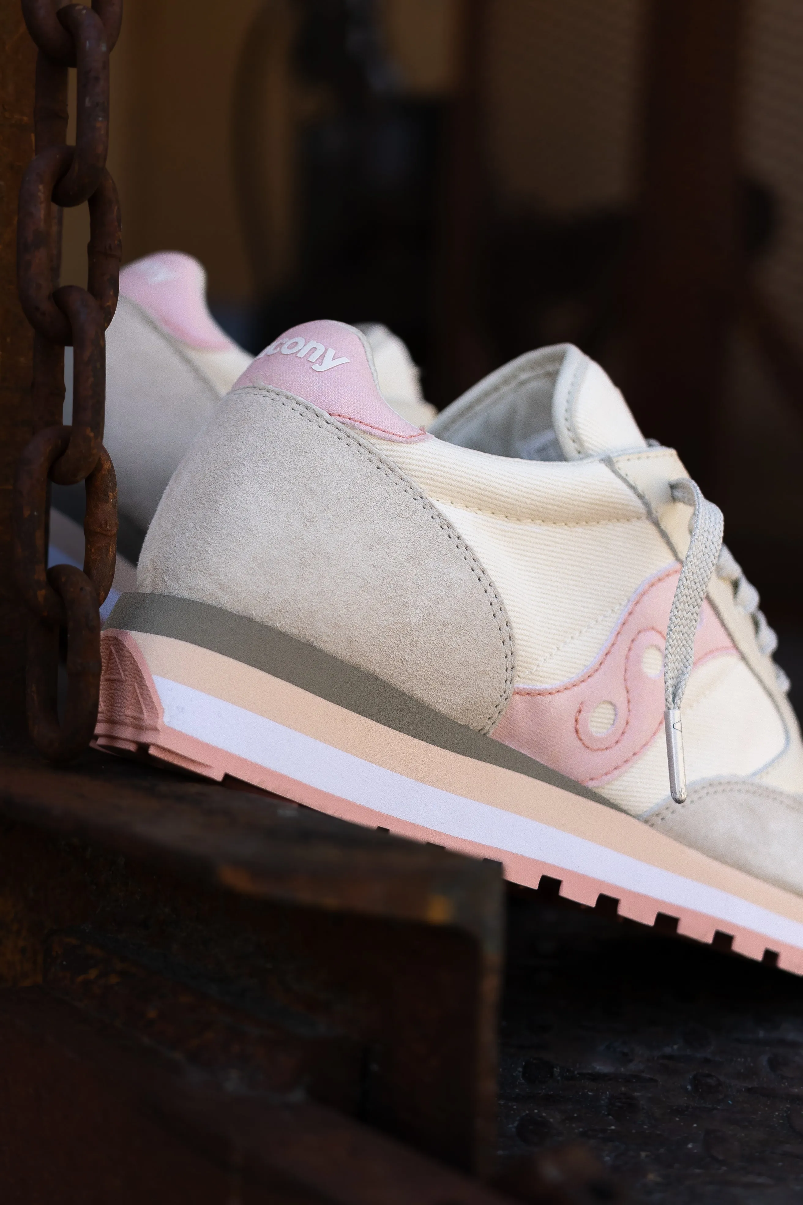 Women Saucony Jazz Triple (Beige/Salmon) S60778-2